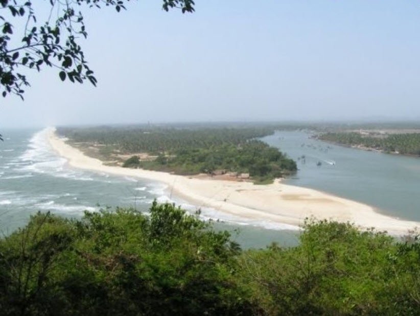 Betul Beach, Mobor Beach, India